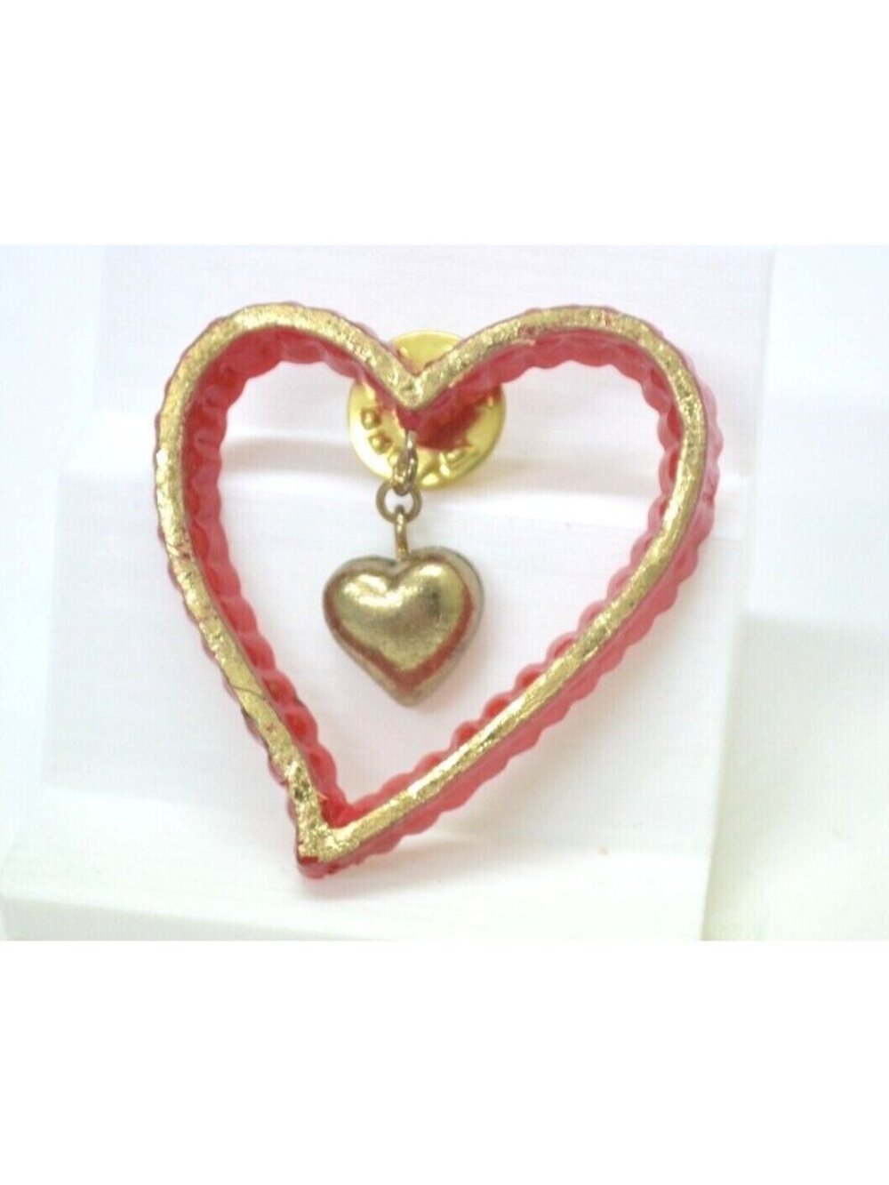 Vintage Valentines Brooch Pin Plastic Metal Heart Lapel Gear